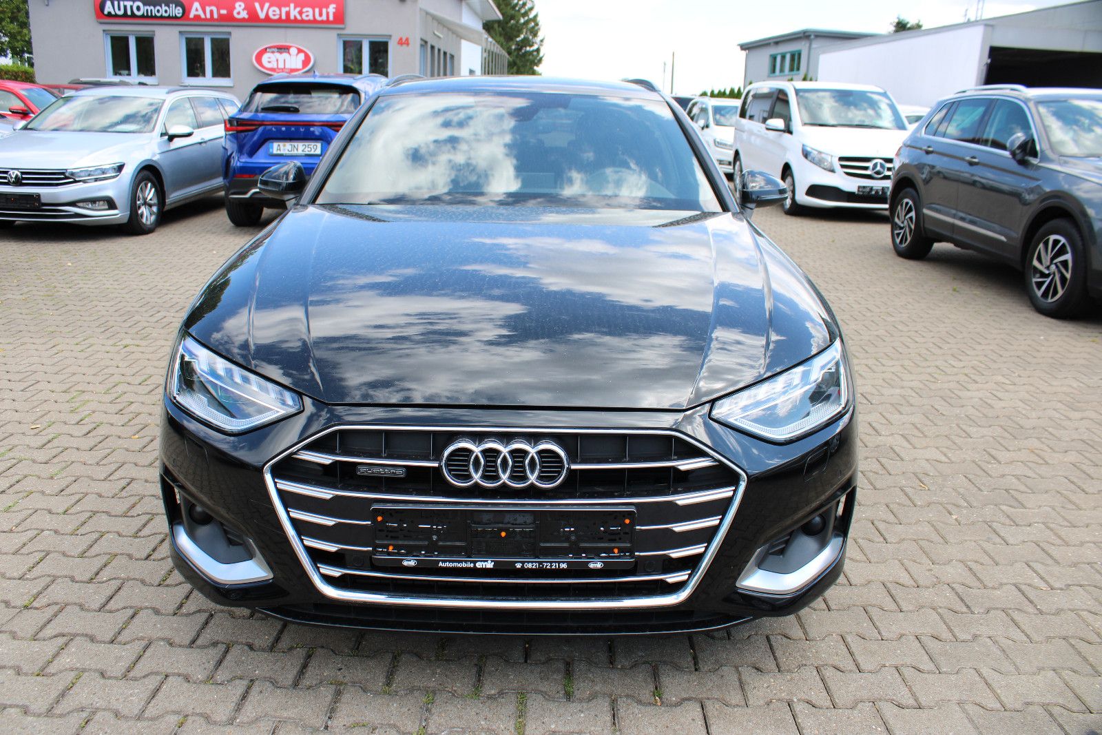 Fahrzeugabbildung Audi A4 40 TDI S tronic quattro Matrix-LED AHK