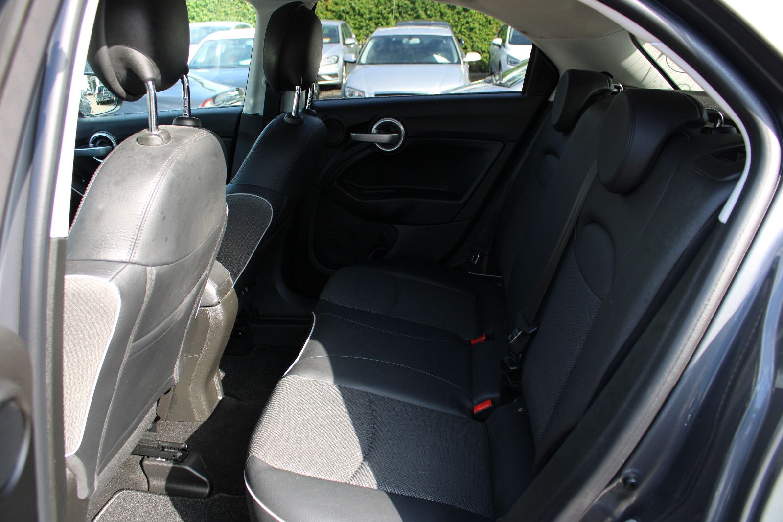 Fahrzeugabbildung Fiat 500X 1.4 M.Air CROSS S&S 4x4 Auto.
