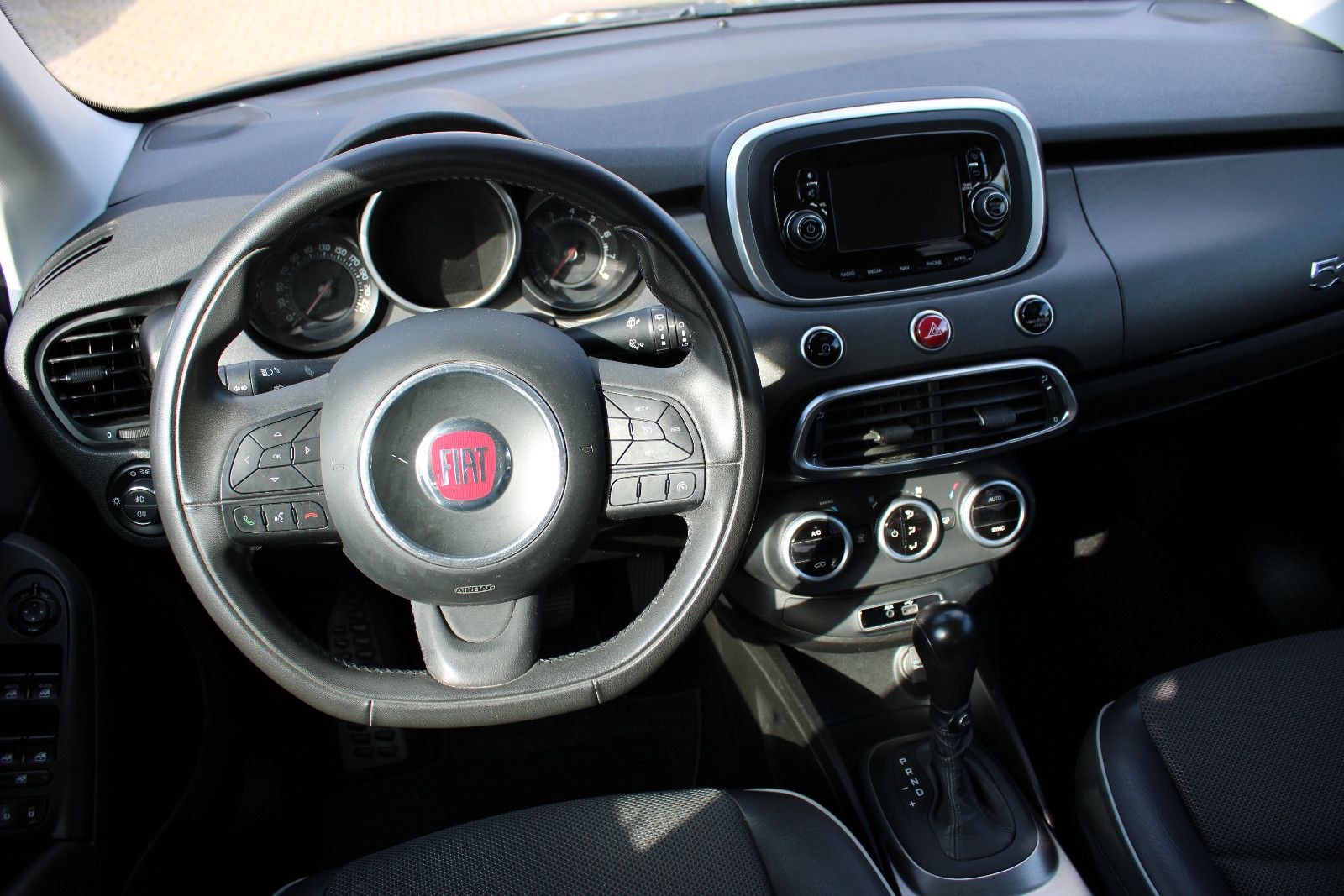 Fahrzeugabbildung Fiat 500X 1.4 M.Air CROSS S&S 4x4 Auto.