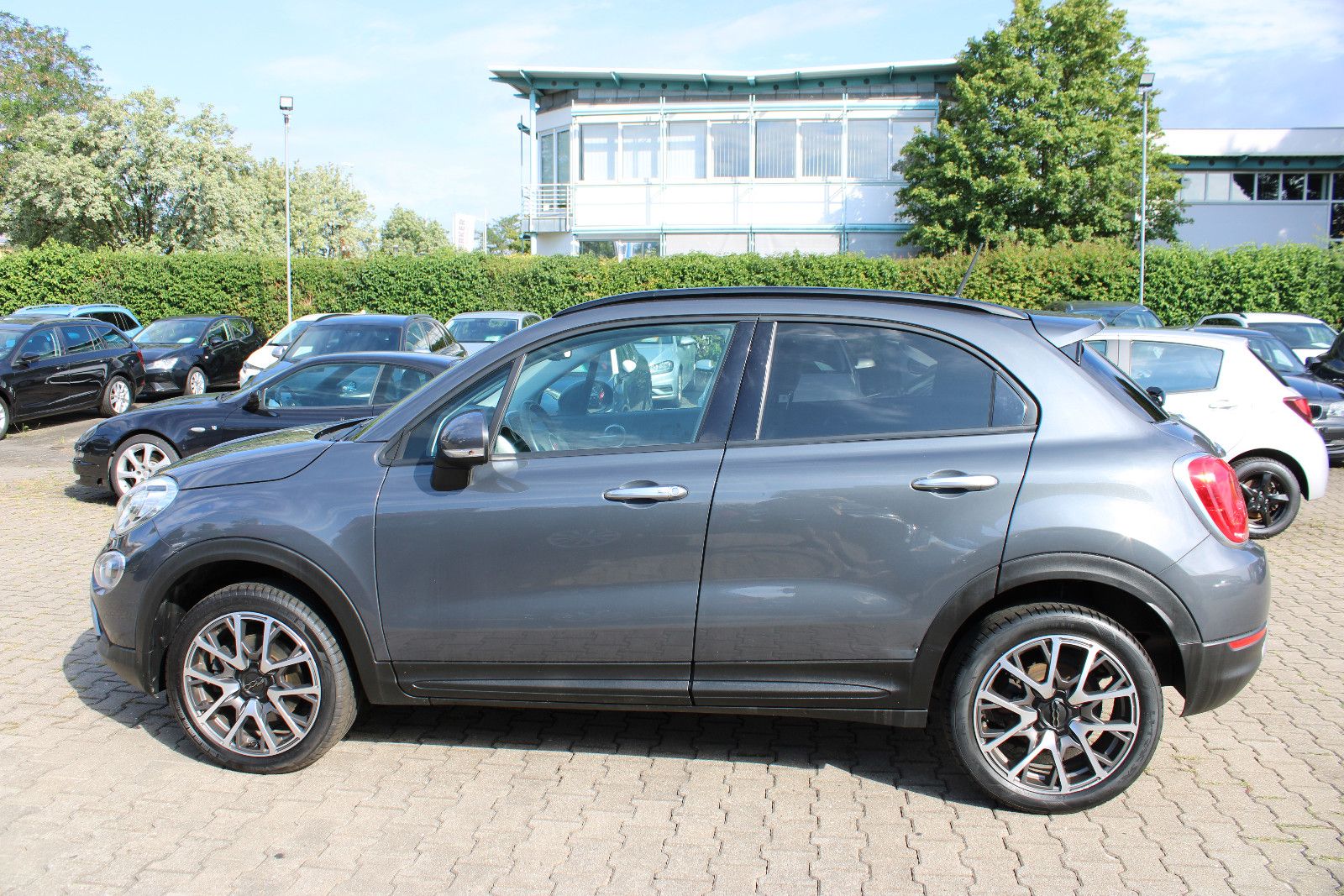 Fahrzeugabbildung Fiat 500X 1.4 M.Air CROSS S&S 4x4 Auto.
