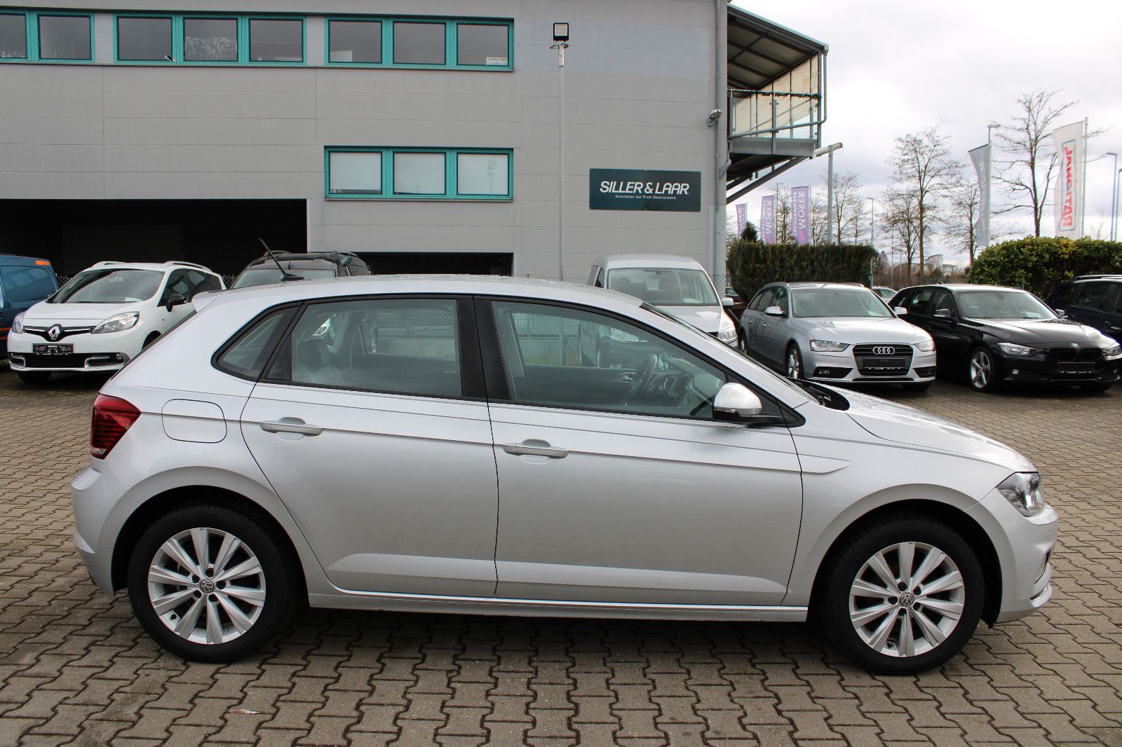 Fahrzeugabbildung Volkswagen Polo 1.0 TGI CNG Navi,PDC,SHZ,LED