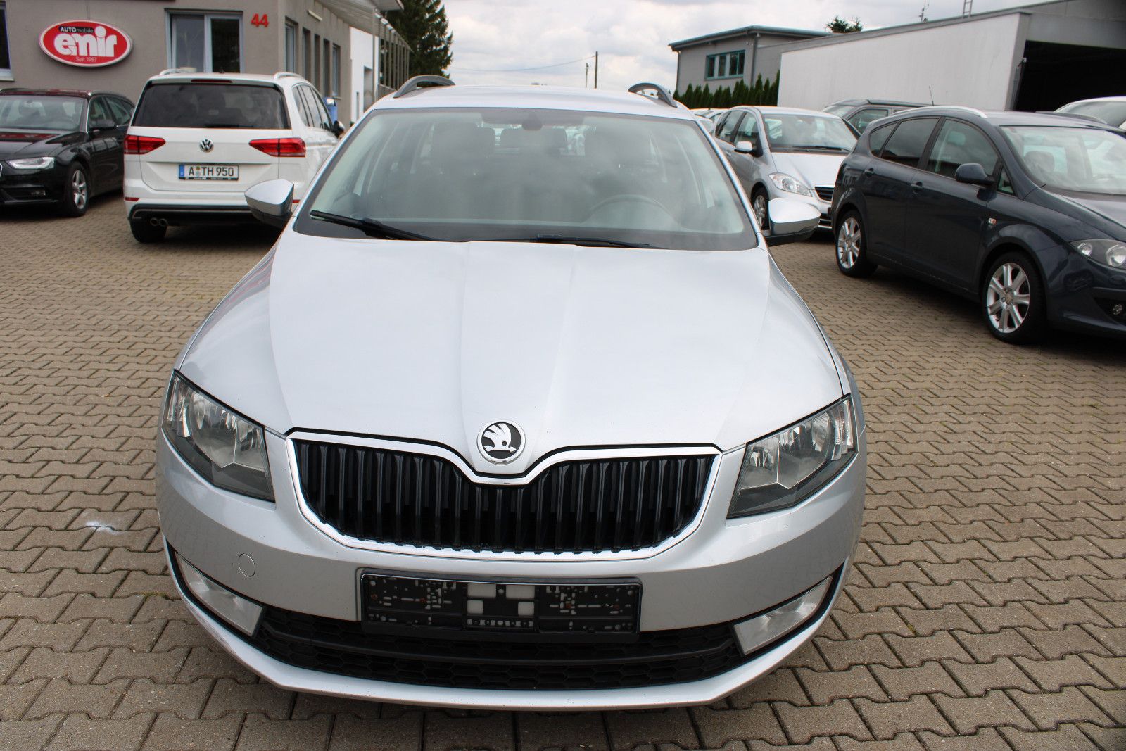 Fahrzeugabbildung SKODA Octavia 2.0 TDI 4x4 Ambition Combi