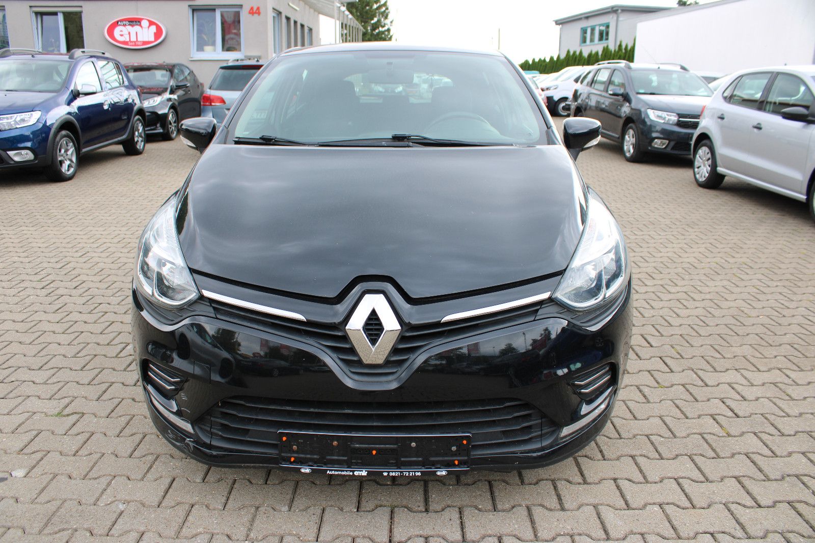 Fahrzeugabbildung Renault Clio Limeted PDC,Klima,USB