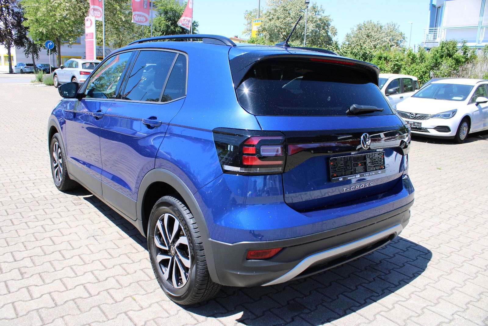 Fahrzeugabbildung Volkswagen T-Cross 1.0 TSI OPF DSG ACTIVE
