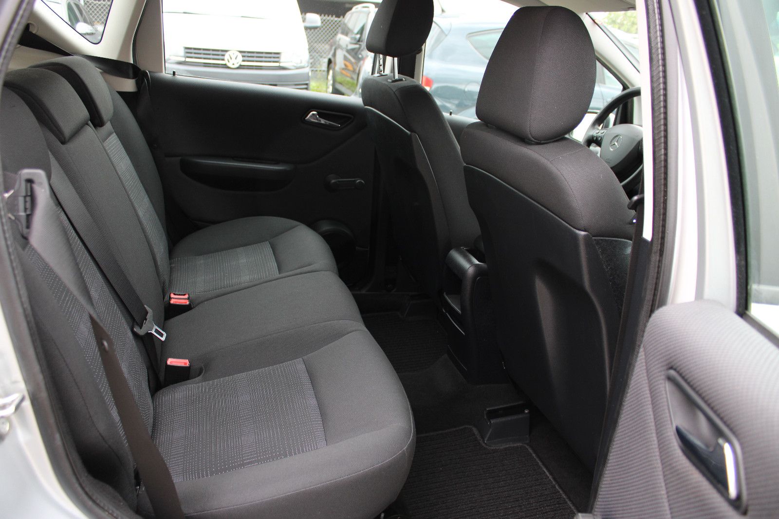 Fahrzeugabbildung Mercedes-Benz A 160 Automatik 7-Gang Klima, Alu, TÜV neu.