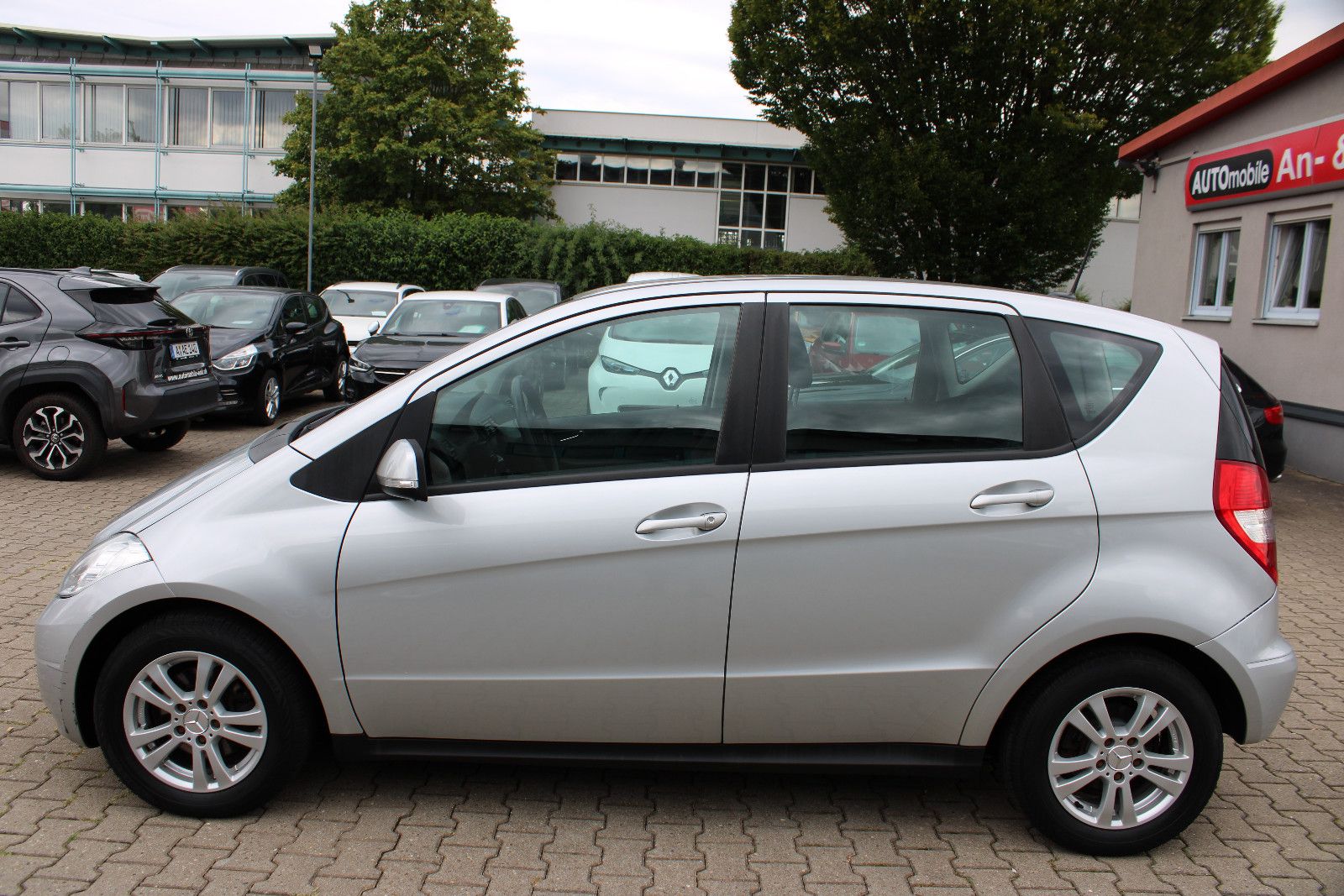 Fahrzeugabbildung Mercedes-Benz A 160 Automatik 7-Gang Klima, Alu, TÜV neu.