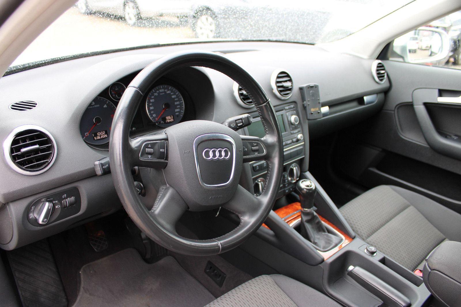 Fahrzeugabbildung Audi A3 1.6 TDI Sportback Xenon,Navi,PDC,AHK