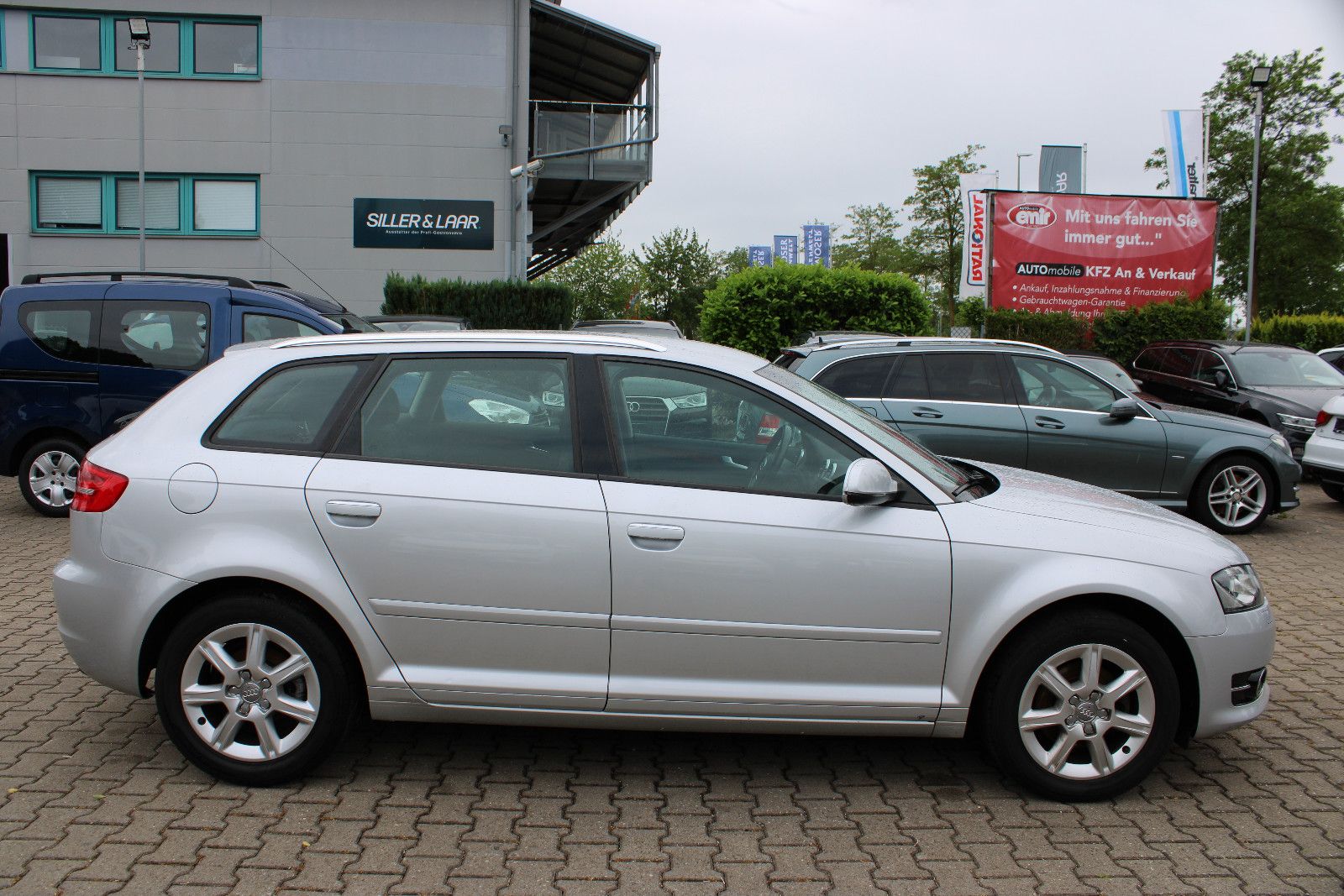 Fahrzeugabbildung Audi A3 1.6 TDI Sportback Xenon,Navi,PDC,AHK