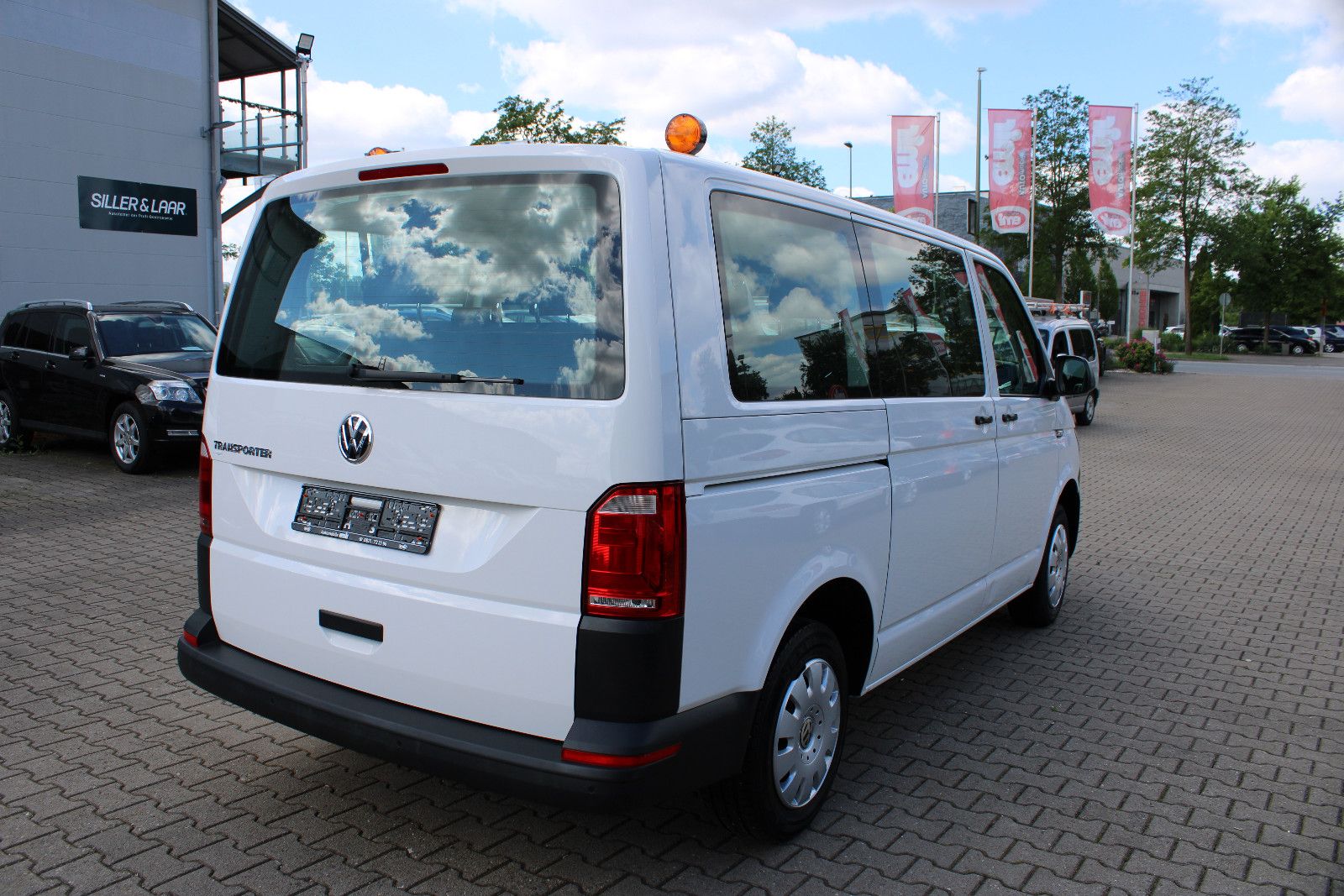 Fahrzeugabbildung Volkswagen T6 Transporter 9.Sitzer Klima,PDC
