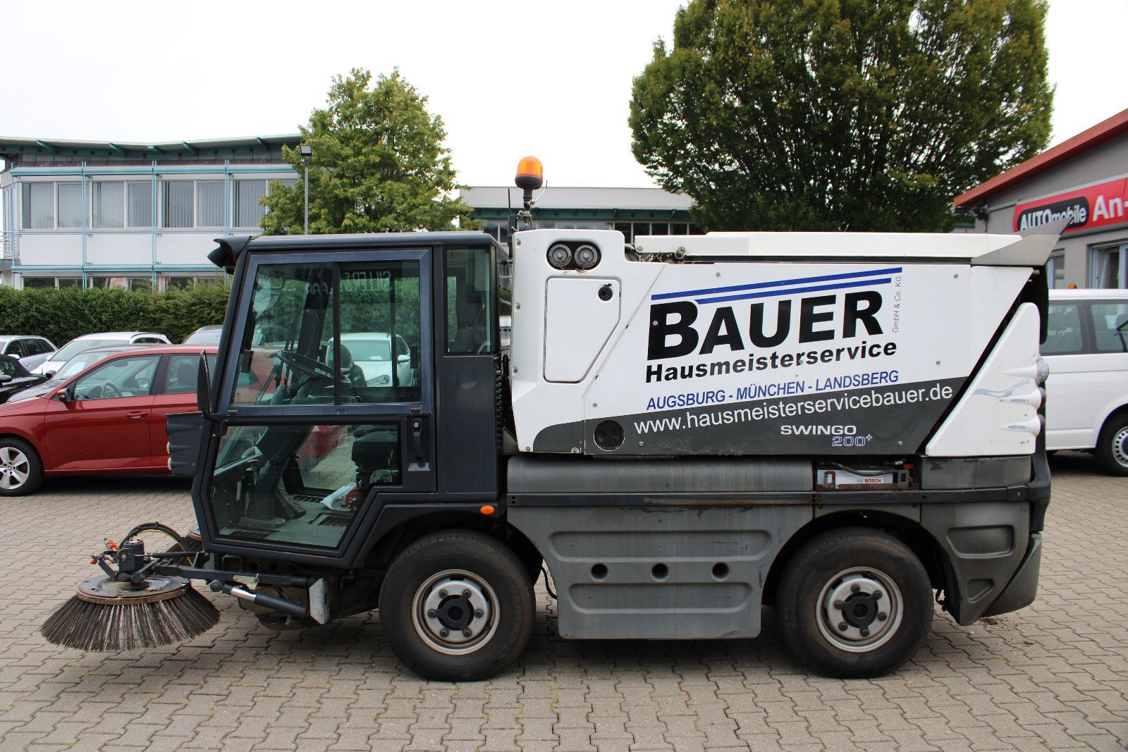 Fahrzeugabbildung Schmidt Schmid Swingo 200x Kehrwagen