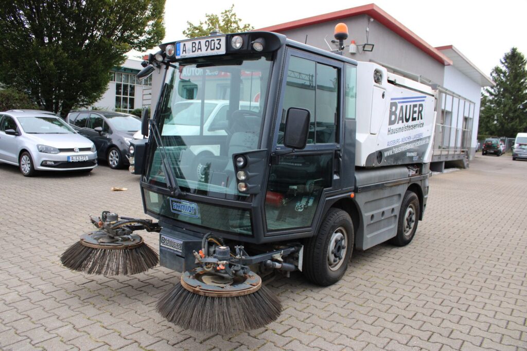 Schmidt Swingo 200x Kehrwagen