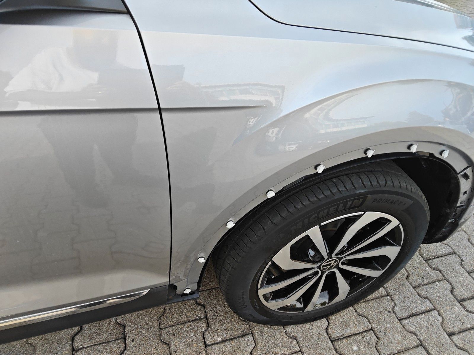 Fahrzeugabbildung Volkswagen T-Roc 1.5 TSI OPF DSG PDC,Kamera,AHK,LHZ,IQ-Lig