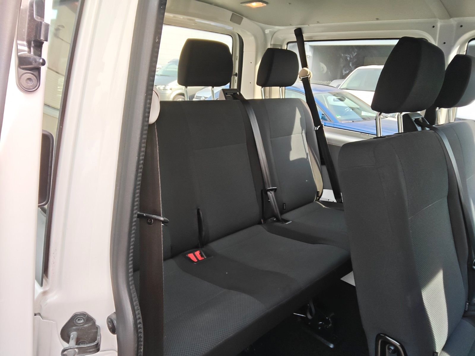 Fahrzeugabbildung Volkswagen T6 Transporter 9.Sitzer Klima,PDC