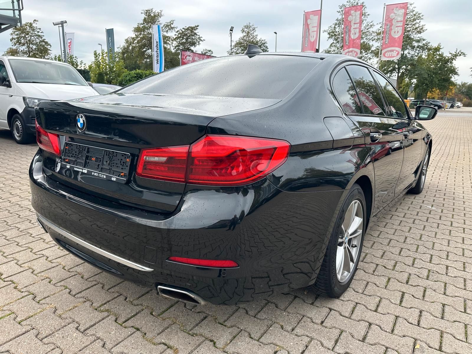 Fahrzeugabbildung BMW 540d xDrive Luxury Line Head Up,SoftClose,Leder