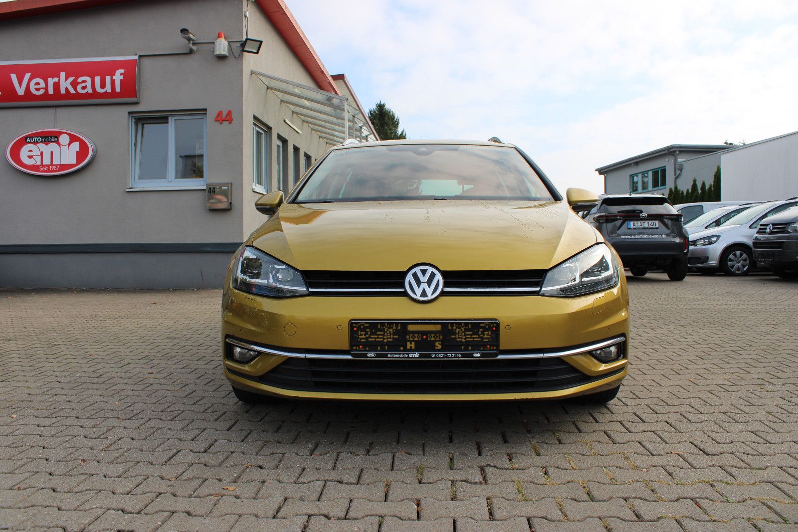 Fahrzeugabbildung Volkswagen Golf 2.0 TDI DSG 4MOTION Highline Variant