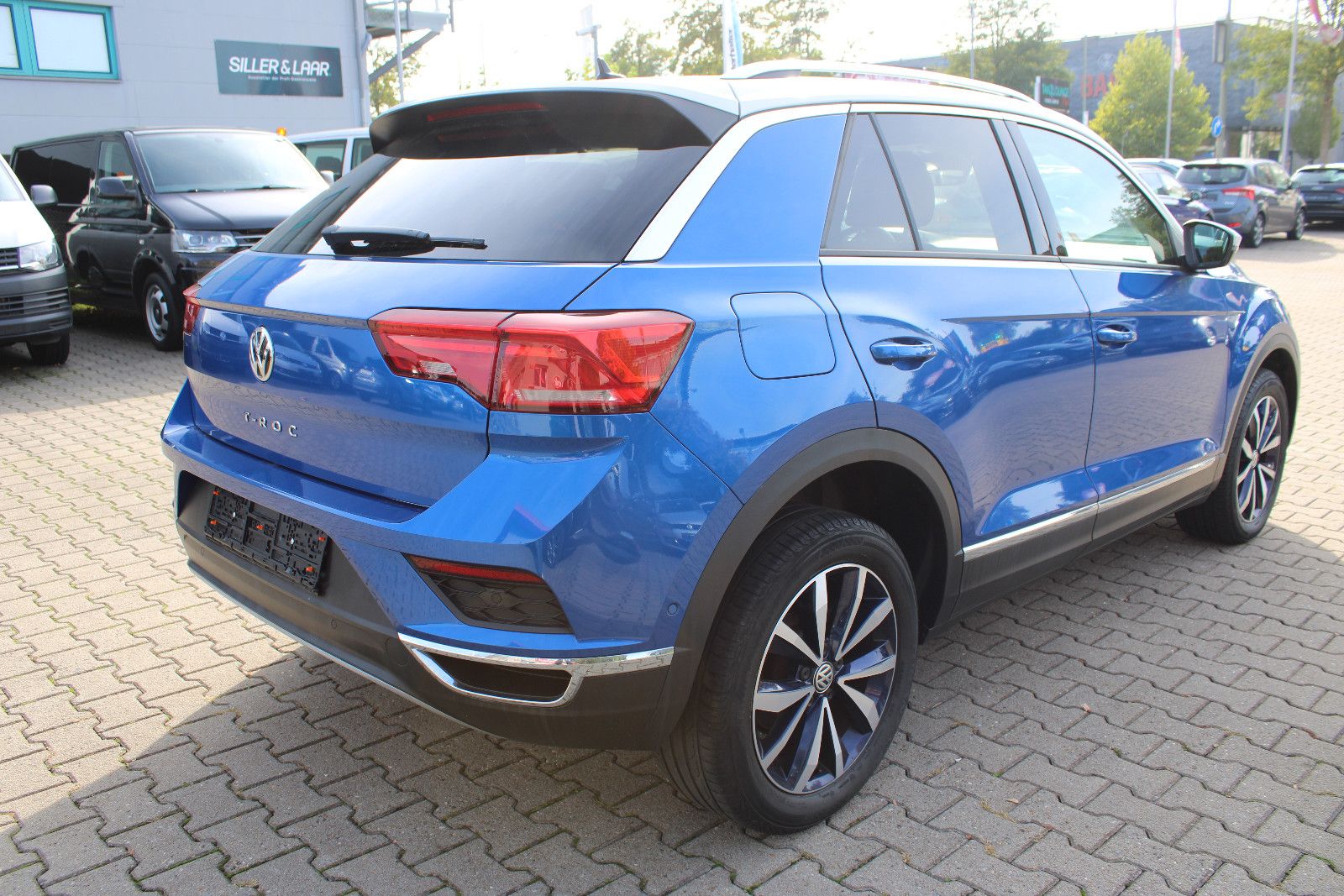 Fahrzeugabbildung Volkswagen T-Roc 2.0 TDI SCR DSG Navi,Kamera,PDC,SHZ