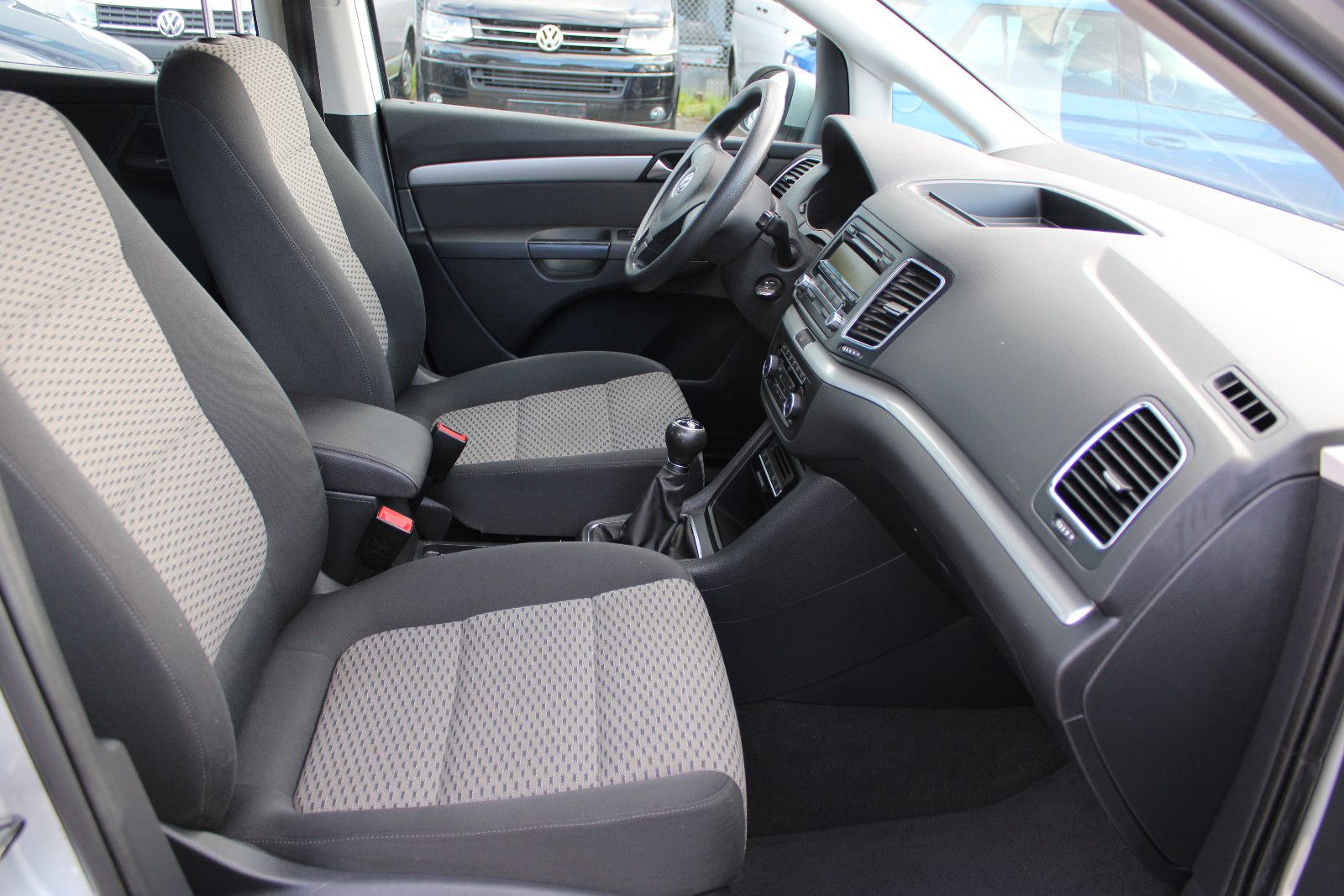 Fahrzeugabbildung Volkswagen Sharan 1.4 TSI PDC,SHZ,Klimaautom.