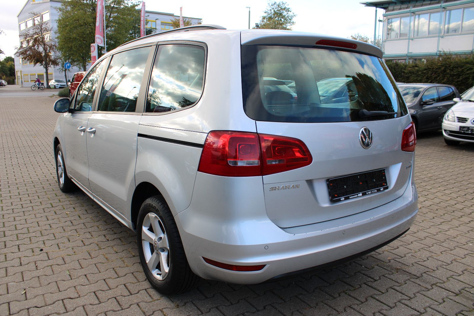 Fahrzeugabbildung Volkswagen Sharan 1.4 TSI PDC,SHZ,Klimaautom.