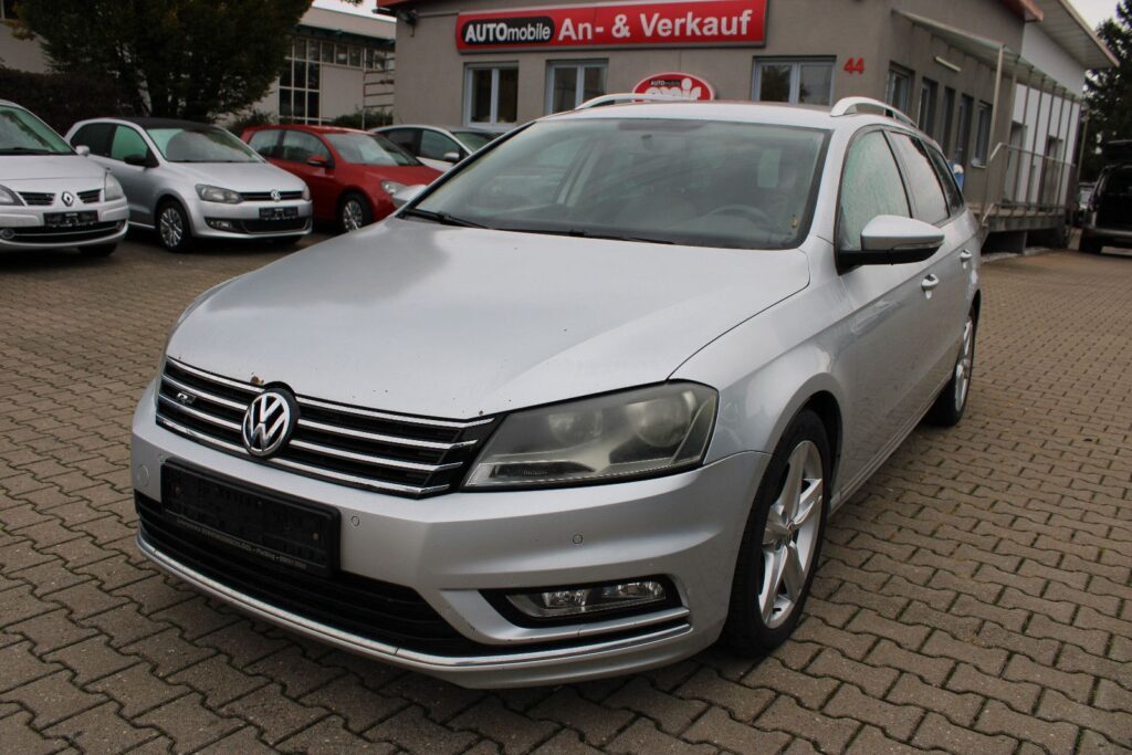 Volkswagen Passat Variant 2.0 TDI DSG R-Line PDC,SHZ