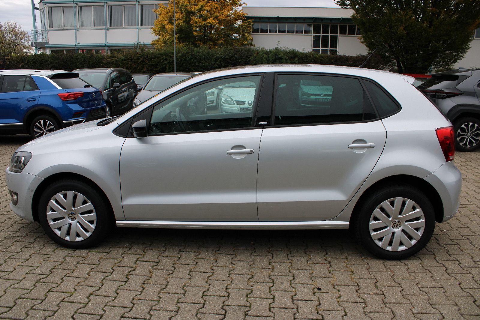 Fahrzeugabbildung Volkswagen Polo 1.2 Style PDC,SHZ 1.Hand