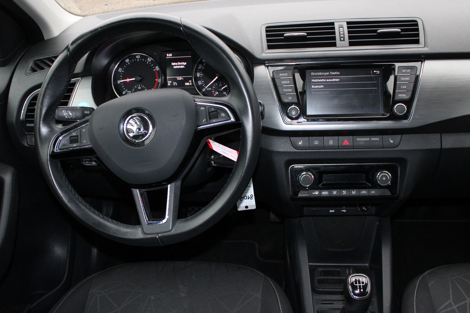 Fahrzeugabbildung SKODA Fabia 1.0l TSI CLEVER PDC,SHZ,LED