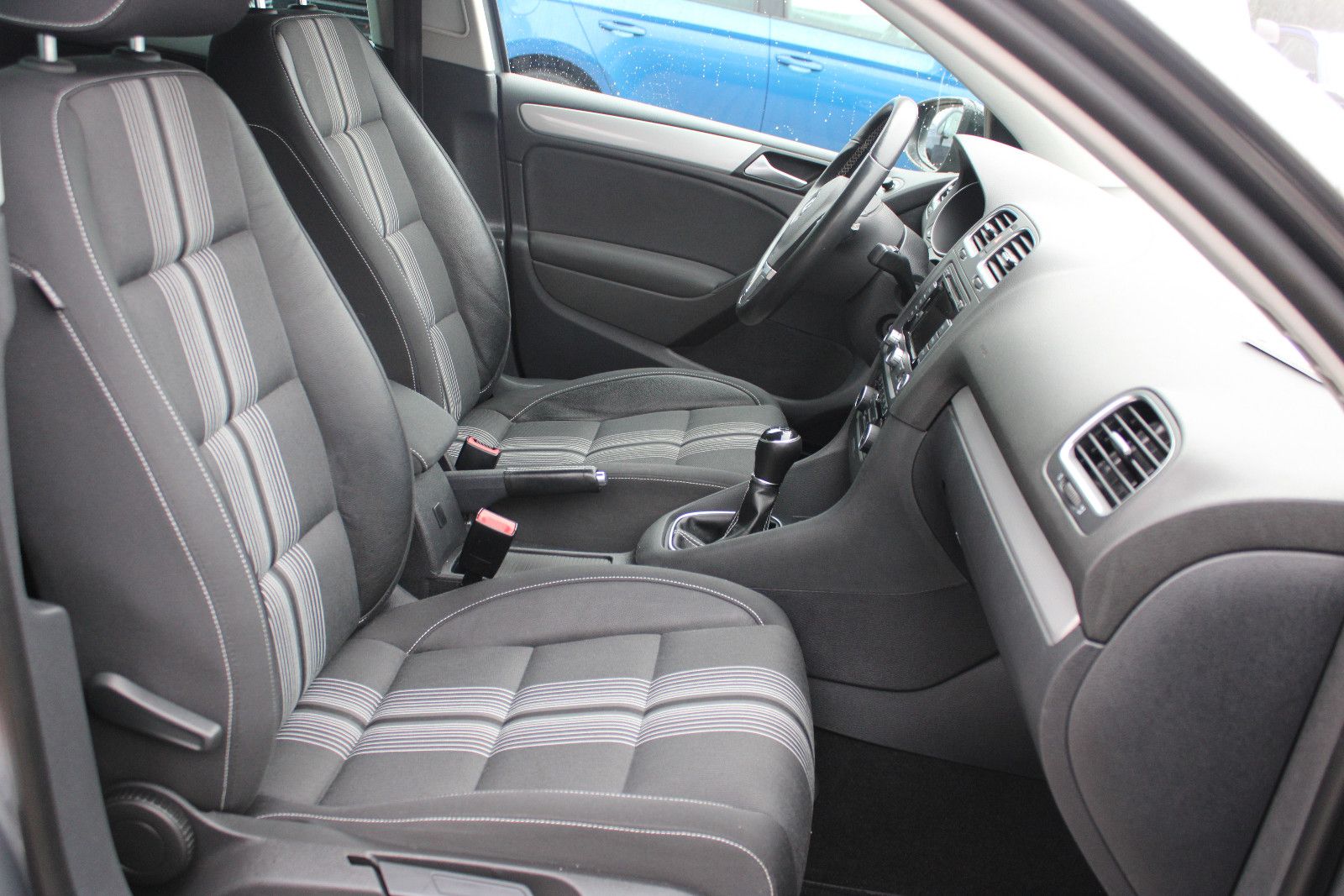Fahrzeugabbildung Volkswagen Golf 1.2 TSI BlueMotion Technology MATCH