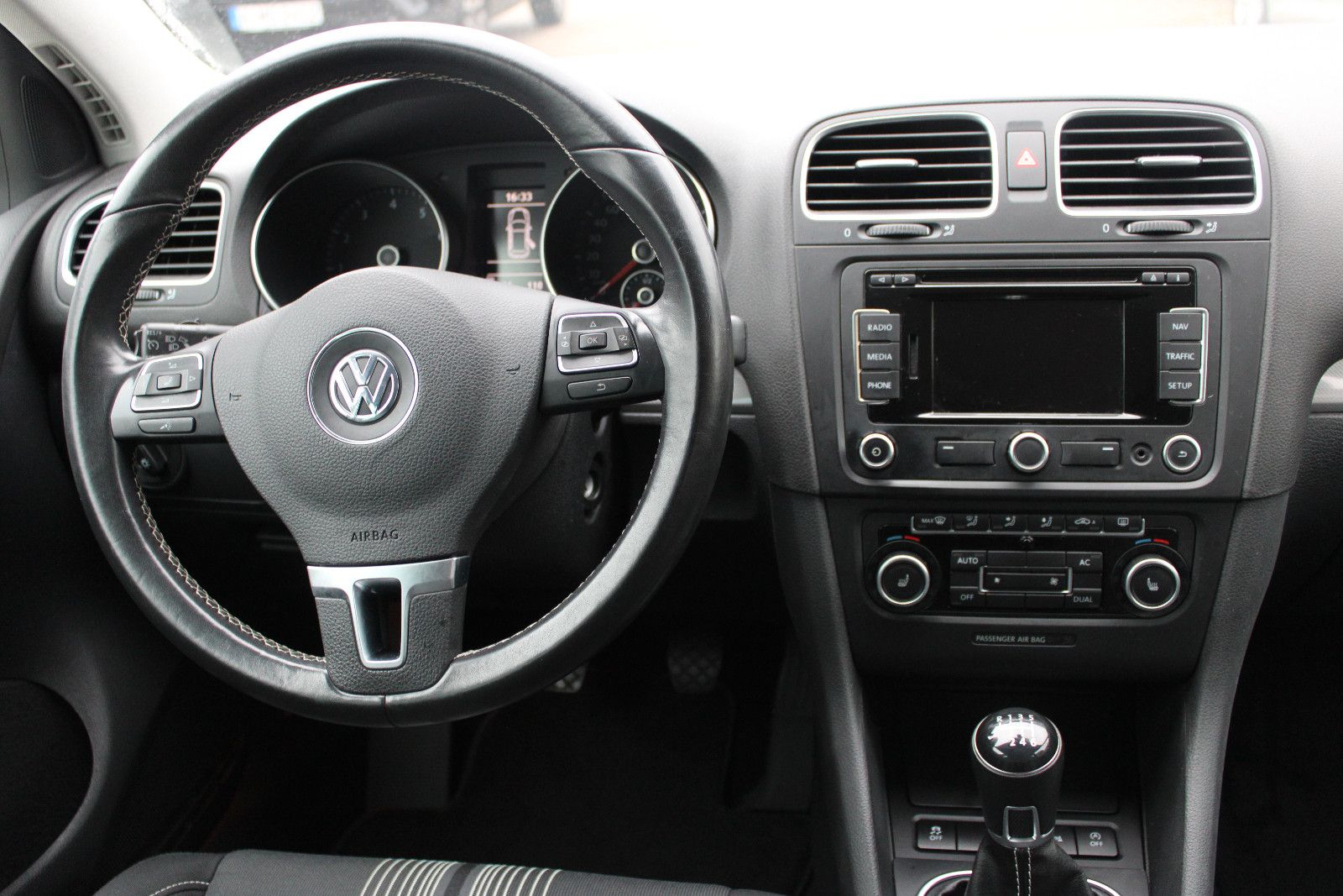 Fahrzeugabbildung Volkswagen Golf 1.2 TSI BlueMotion Technology MATCH