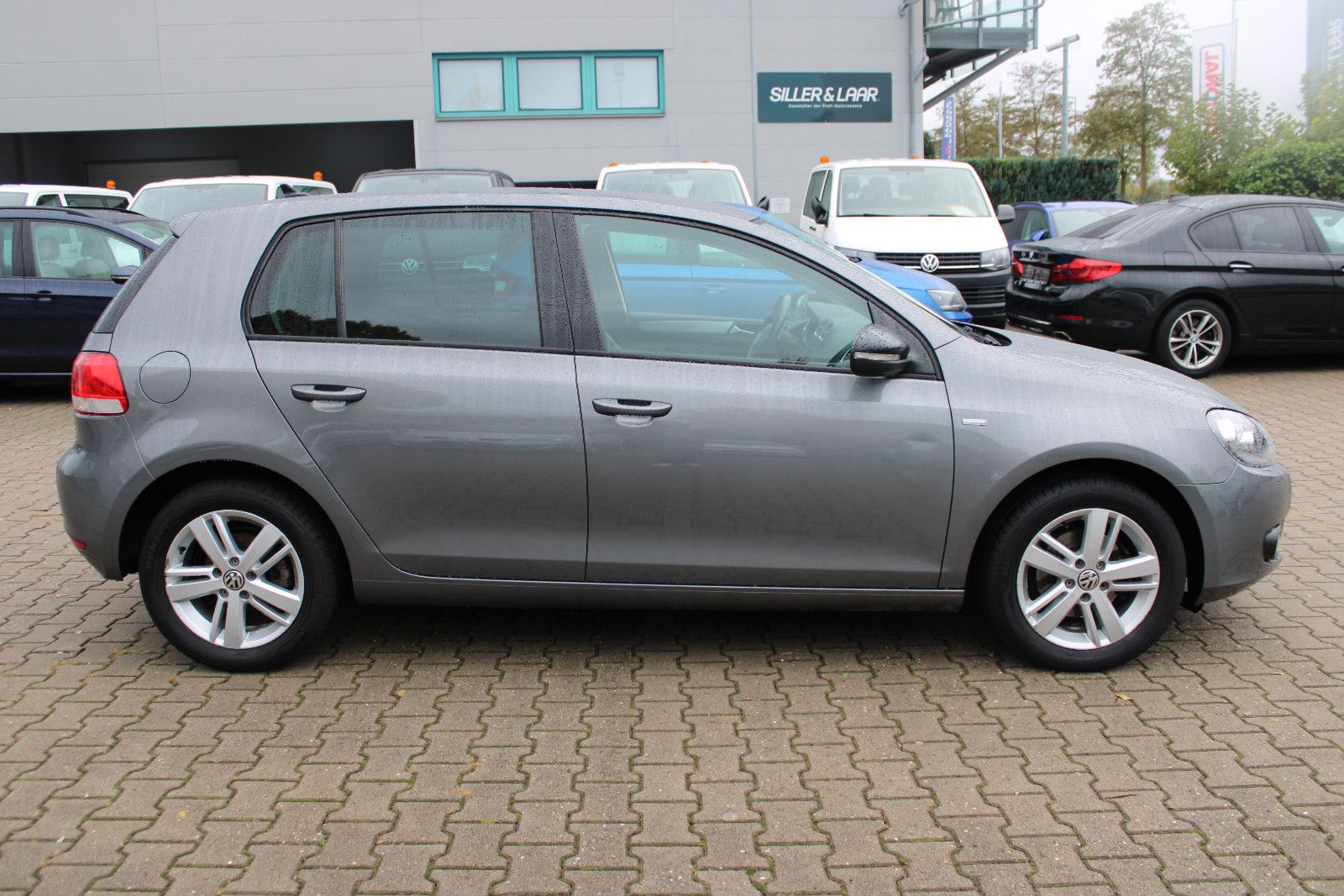 Fahrzeugabbildung Volkswagen Golf 1.2 TSI BlueMotion Technology MATCH