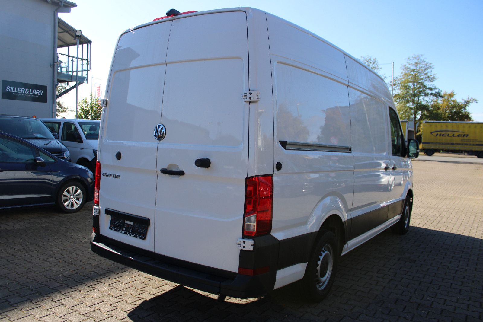 Fahrzeugabbildung Volkswagen Crafter Kasten 2.0TDI Kamera,SHZ,3.Sitzer
