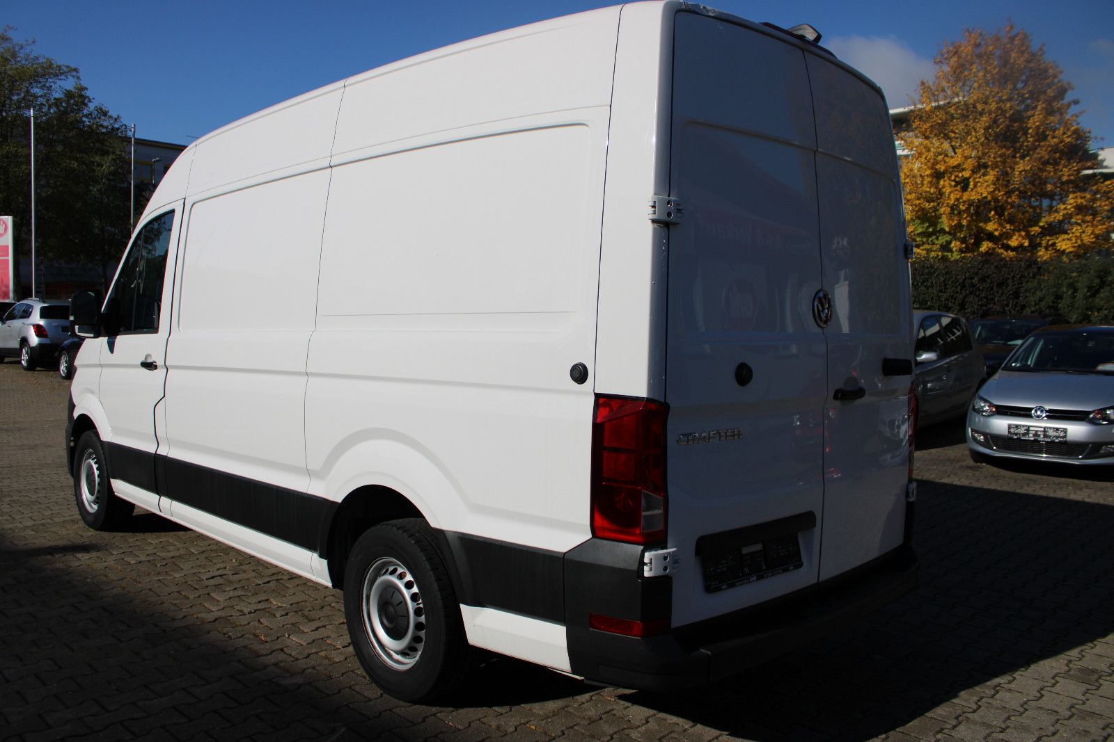 Fahrzeugabbildung Volkswagen Crafter Kasten 2.0TDI Kamera,SHZ,3.Sitzer