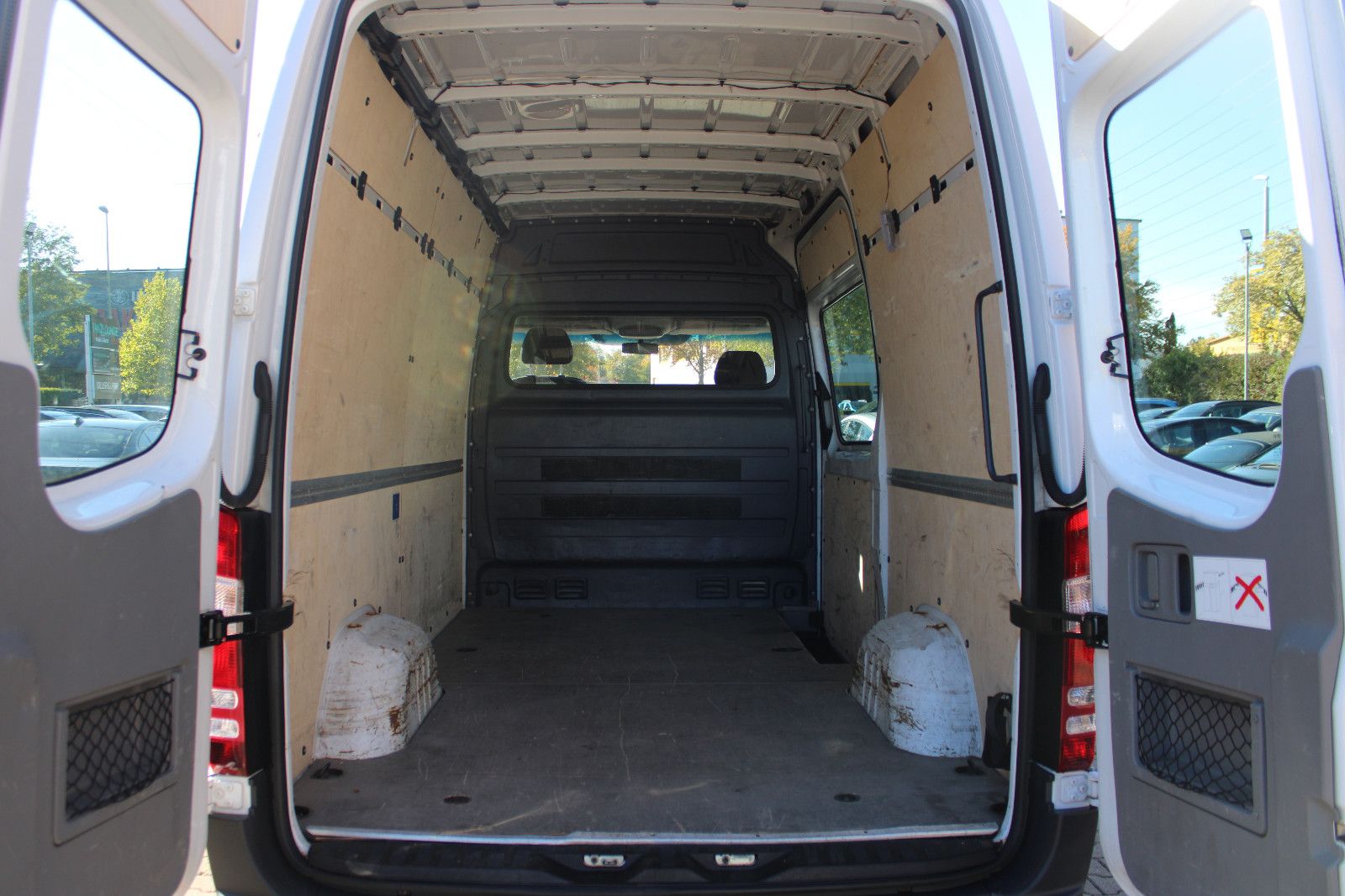 Fahrzeugabbildung Mercedes-Benz Sprinter Kasten L2H2