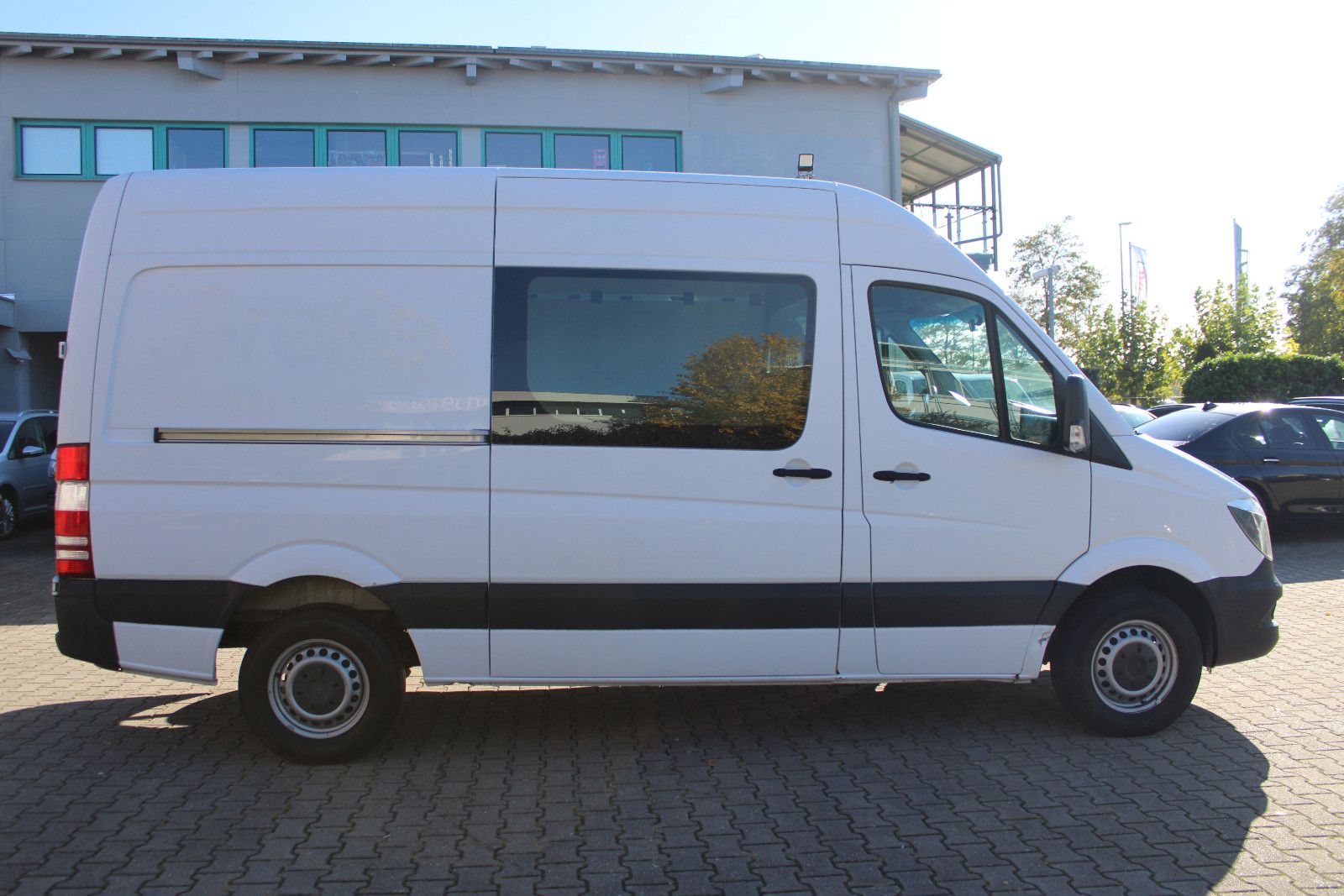 Fahrzeugabbildung Mercedes-Benz Sprinter Kasten L2H2